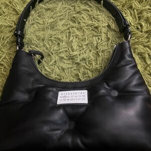Like margiela Black Puffer Leather Women's Bag